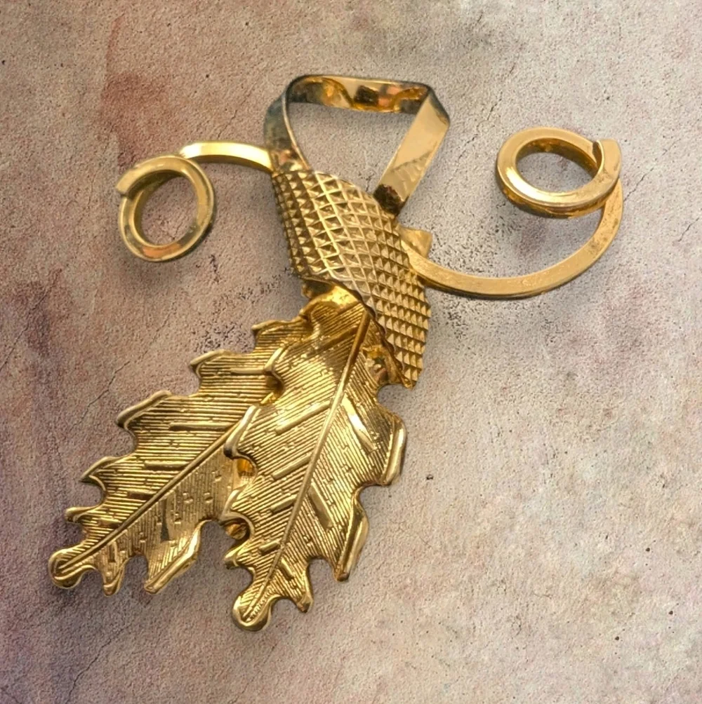 VINTAGE Gold Leaf Brooch Swirl Design Nature Pin Statement Jacket Jewelry